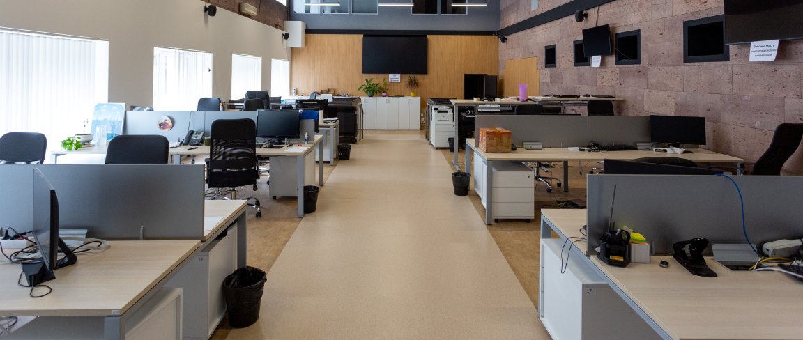 Why Commercial Deep Cleaning Is Crucial for Your Company